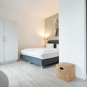 Prime Park Mit Terrasse Appartement